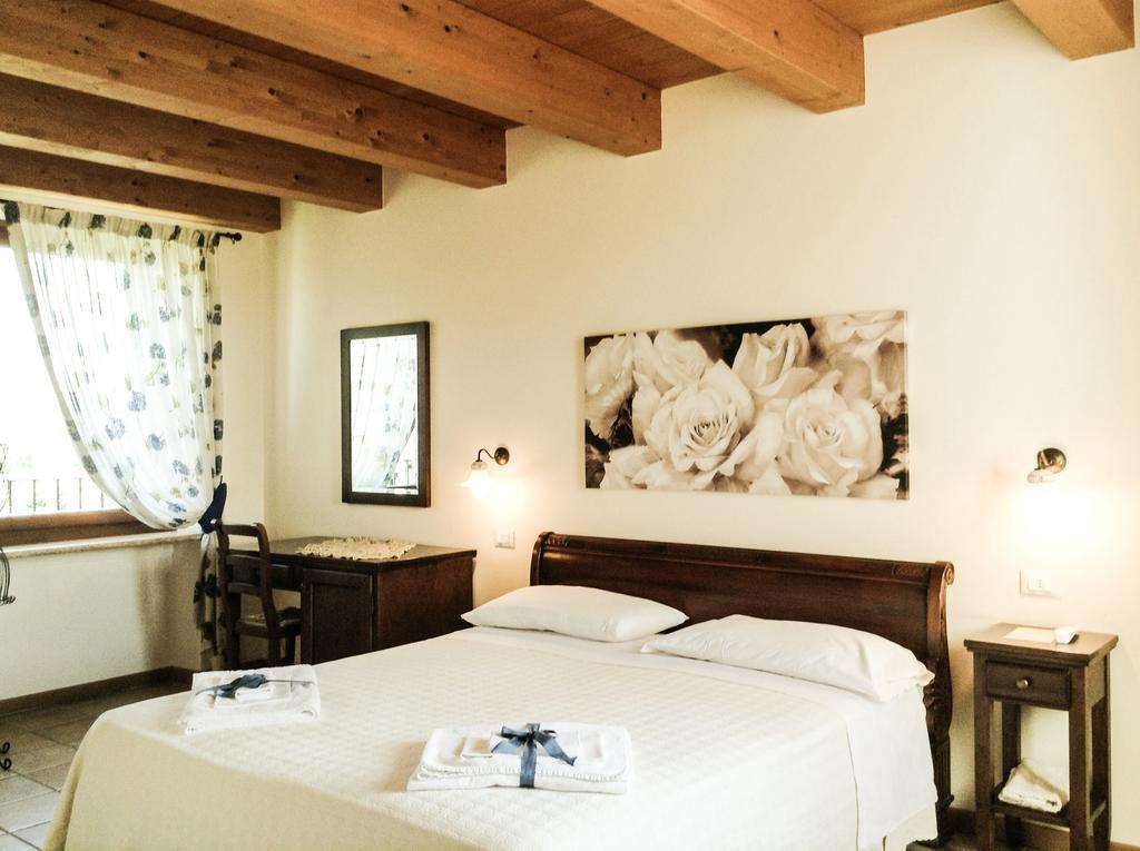 Agriturismo Anna Caterina Castelnuovo del Garda Quarto foto