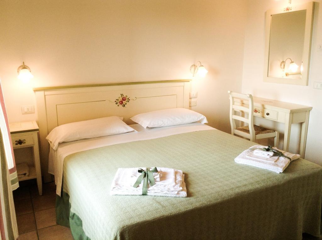 Agriturismo Anna Caterina Castelnuovo del Garda Quarto foto